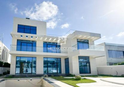 Villa per 4 166 086 euro a Dubai, EAU