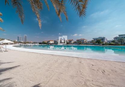 Terreno per 46 290 135 euro a Dubai, EAU