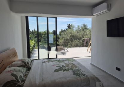 Casa per 550 000 euro a Portorose, Slovenia