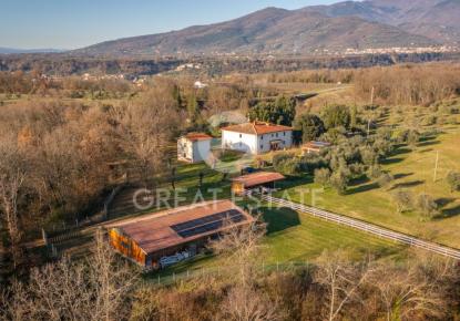 Haus für 1 750 000 euro in Terranuova Bracciolini, Italien
