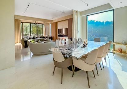 Villa per 2 962 537 euro a Dubai, EAU