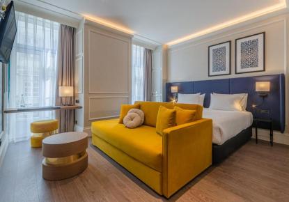 Hotel for 300 000 000 euro in Lisbon, Portugal