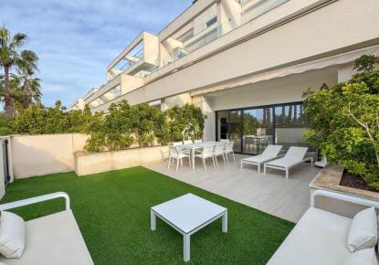 Appartamenti per 449 000 euro a Las Colinas, Spagna