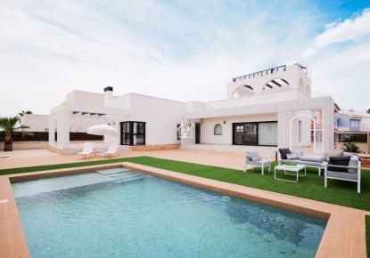 Villa per 813 500 euro a Ciudad Quesada, Spagna