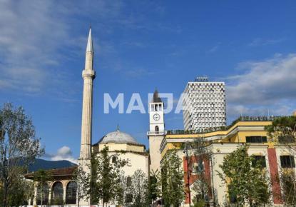 Café, Restaurant für 111 250 euro in Tirana, Albanien