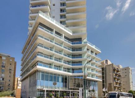 Appartement pour 3 000 Euro par mois à Netanya, Israël