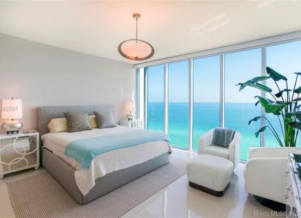 Flat for 1 415 239 euro in Miami Beach, USA