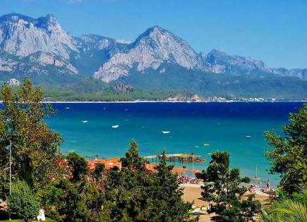 Land for 1 934 160 euro in Kemer, Turkey