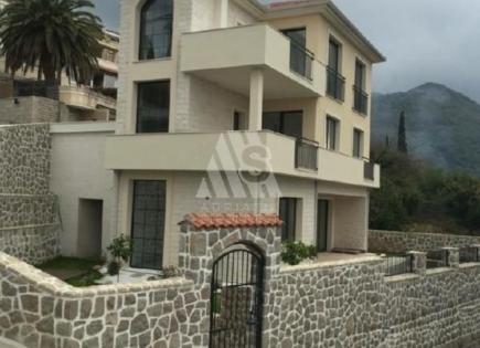 Villa for 480 000 euro in Tivat, Montenegro