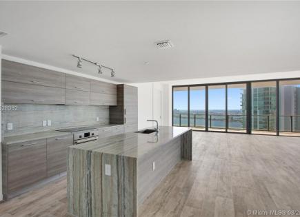 Ático para 2 264 383 euro en Miami, Estados Unidos