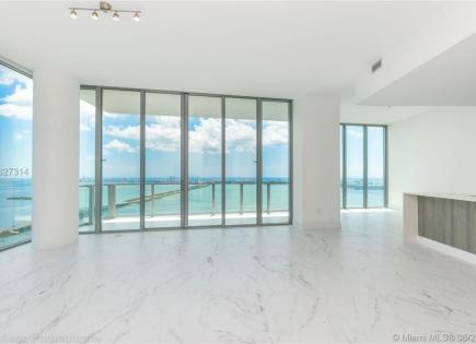 Penthouse for 2 122 859 euro in Miami, USA