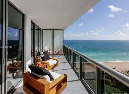 Penthouse for 1 880 272 euro in Miami, USA