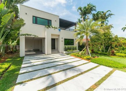 Villa pour 1 225 240 Euro à Miami, États-Unis