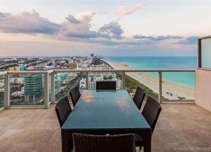 Apartment for 5 645 528 euro in Miami, USA