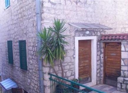 Piso para 195 000 euro en Herceg-Novi, Montenegro