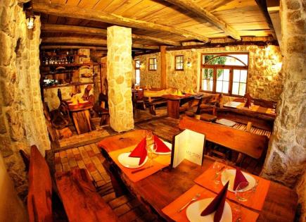 Caffè, ristorante per 350 000 euro a Bar, Montenegro