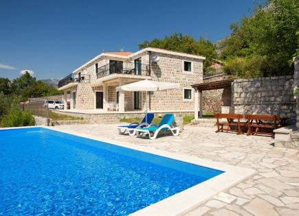 Villa pour 1 150 000 Euro à Rézévici, Monténégro