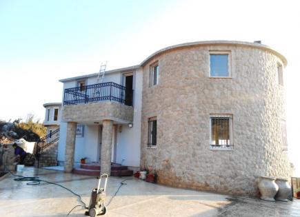 Villa para 700 000 euro en Sutomore, Montenegro