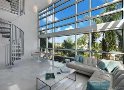 Ático para 679 468 euro en Miami, Estados Unidos