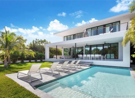 Villa pour 3 950 000 Euro à Miami, États-Unis