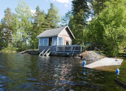 Cottage for 82 000 euro in Taipalsaari, Finland