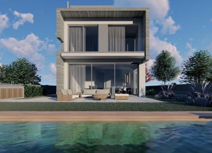 Villa for 360 000 euro in Paphos, Cyprus