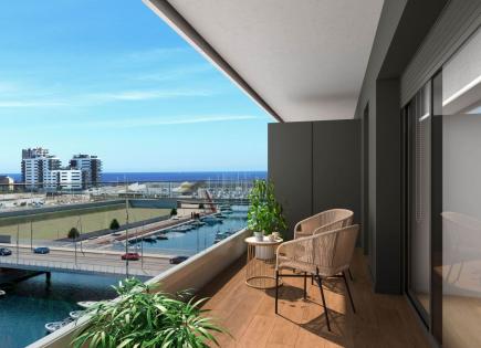 Wohnung für 358 000 euro in Badalona, Spanien
