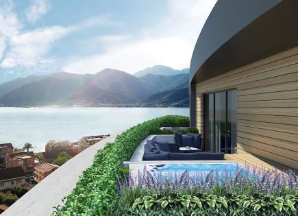 Ático para 780 000 euro en Tivat, Montenegro