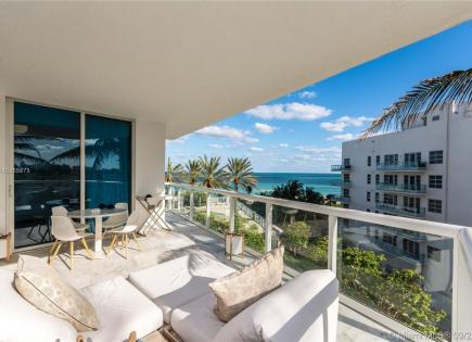 Appartement pour 2 120 607 Euro à Miami, États-Unis