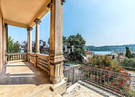 Villa para 1 500 000 euro por Lago de Garda, Italia