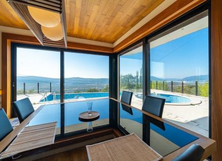 Villa für 950 000 euro in Tivat, Montenegro