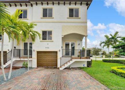 Casa adosada para 587 926 euro en Miami, Estados Unidos