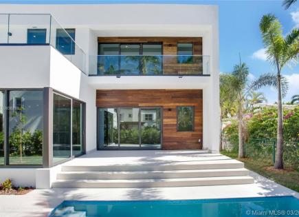 Villa para 2 282 307 euro en Miami, Estados Unidos
