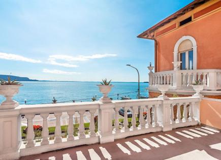 Villa para 990 000 euro por Lago de Garda, Italia