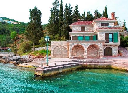 Villa para 1 200 000 euro en Montenegro