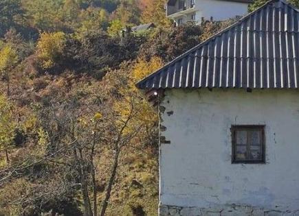 Grundstück für 235 000 euro in Kolasin, Montenegro