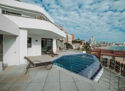 Apartment for 870 000 euro in Benidorm, Spain