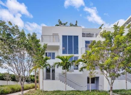 Casa adosada para 734 131 euro en Miami, Estados Unidos