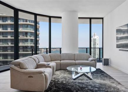 Ático para 899 287 euro en Miami, Estados Unidos