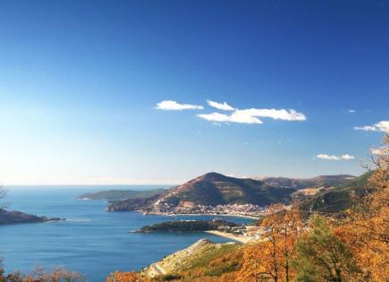 Land for 880 000 euro in Montenegro