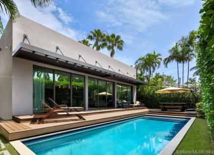 Villa pour 3 479 357 Euro à Miami, États-Unis