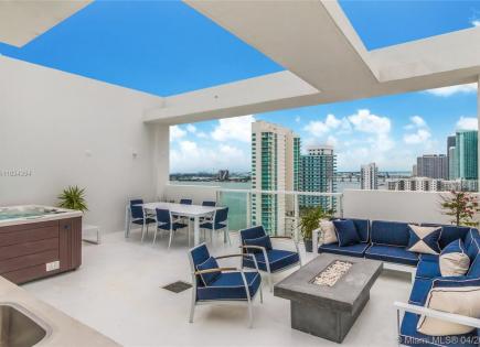 Penthouse pour 761 902 Euro à Miami, États-Unis