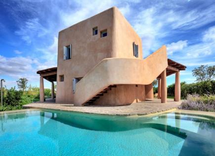 Villa in Pula (Sardinia), Italy (price on request)
