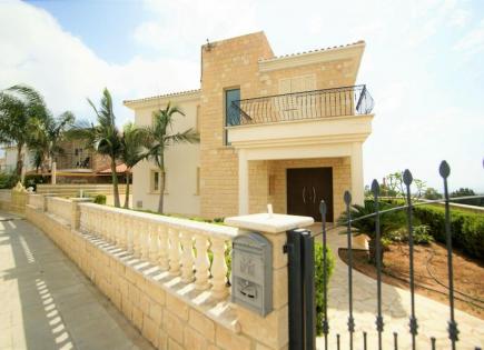 Villa para 700 000 euro en Pafos, Chipre