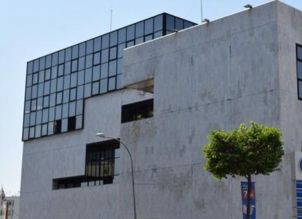 Propiedad comercial para 6 000 000 euro en Nicosia, Chipre