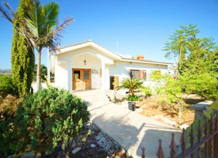 Villa para 1 000 000 euro en Pafos, Chipre