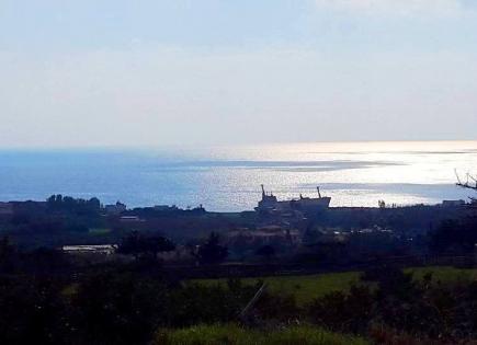 Land for 4 000 000 euro in Paphos, Cyprus