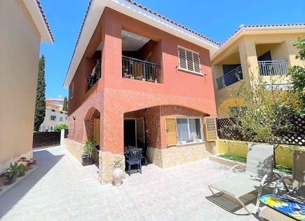 Villa for 390 000 euro in Paphos, Cyprus