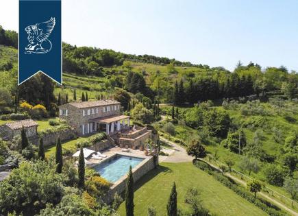 Villa para 2 500 000 euro en Montalcino, Italia