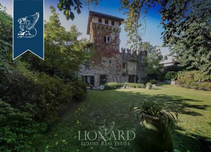 Castillo para 1 950 000 euro en Bérgamo, Italia